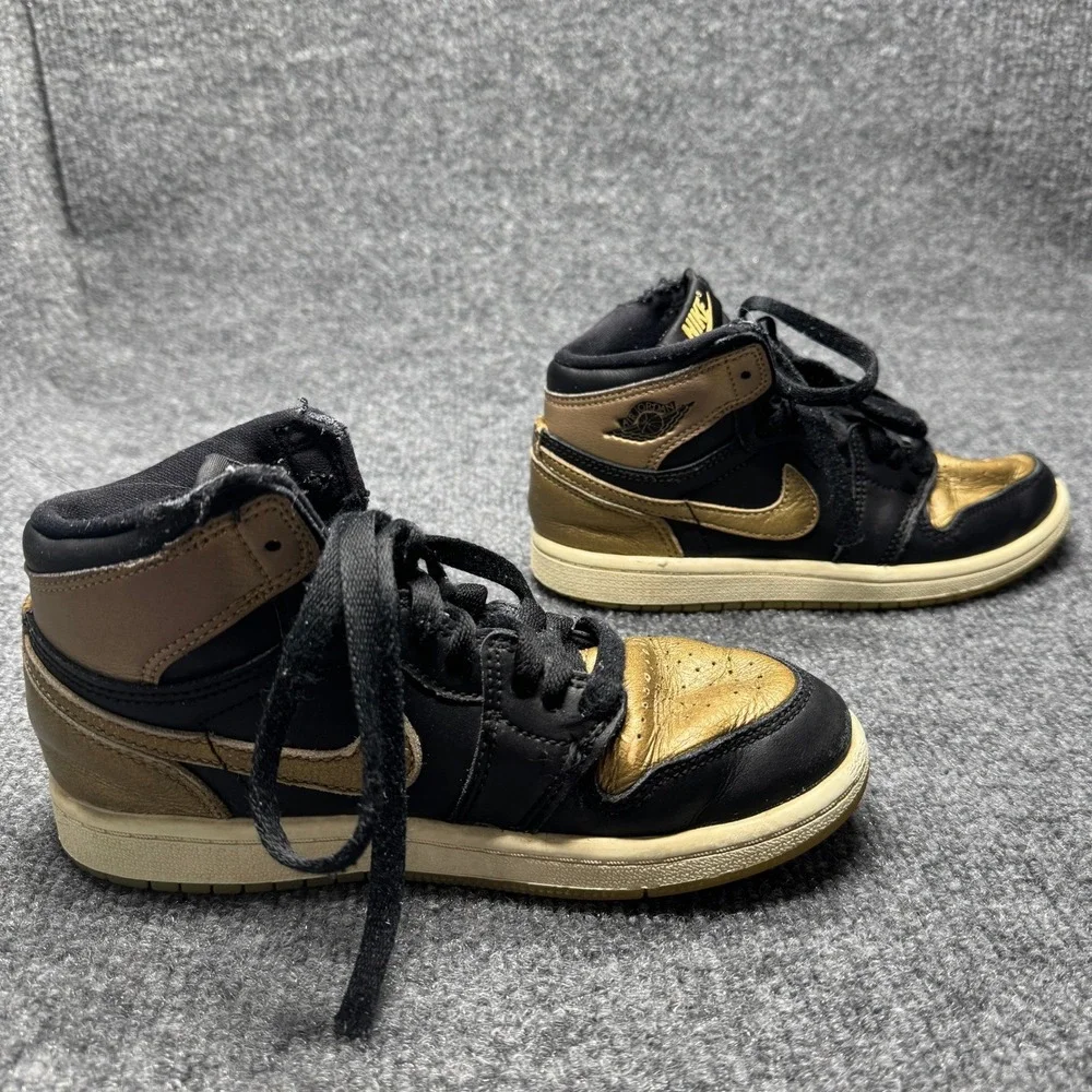 Jordan Air Jordan 1 Retro‎ High OG Kids 1Y Black Gold Sneakers FD1412-071